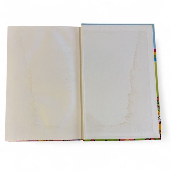 HELLO KITTY BOOK A COLLECTION OF EARLY READERS - STORIES OF FUN AND FRIENDS - Picture 11 of 16